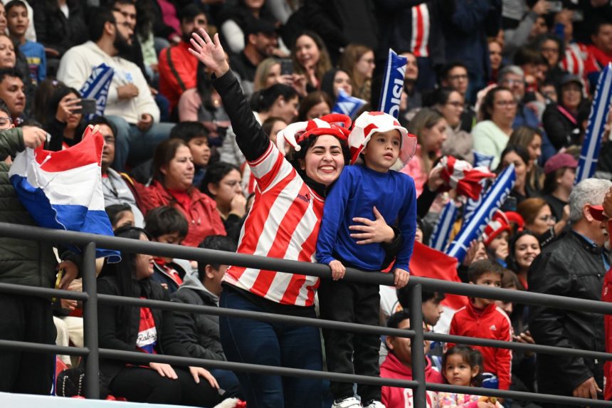 ¡Sorpresa en la formación de Paraguay! ¿Quiénes son los ‘cracks’ que enfrentarán a la Roja?