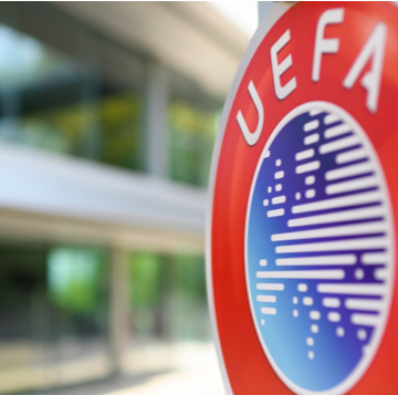 Congreso de la UEFA bajo tensión en París