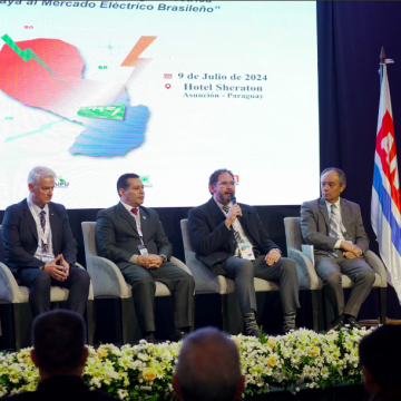 Paraguay y Brasil avanzan en integración energética