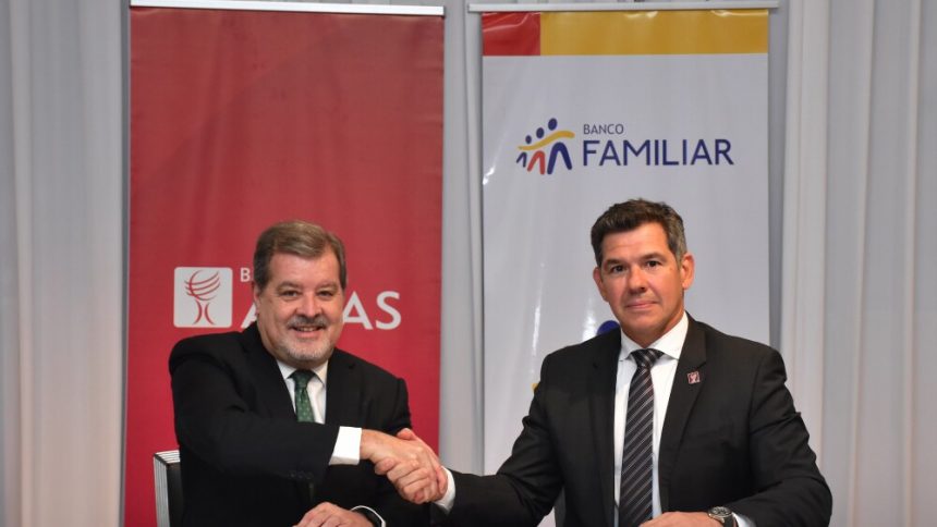 Se fusionan Banco Atlas con Banco Familiar