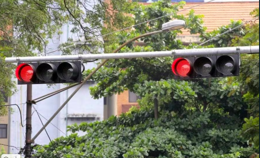 Instalan 73 nuevos cruces semafóricos en Asunción